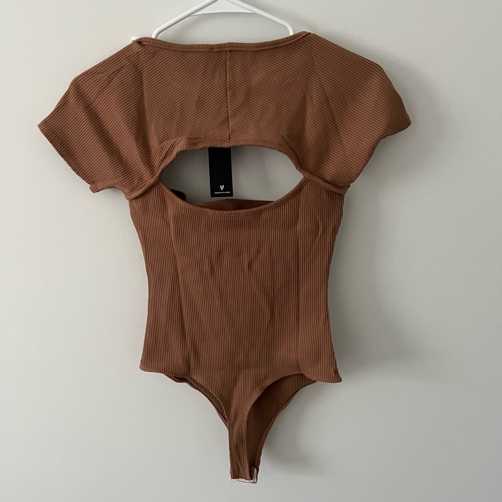 Lulus Bodysuit - Picture 3 of 5